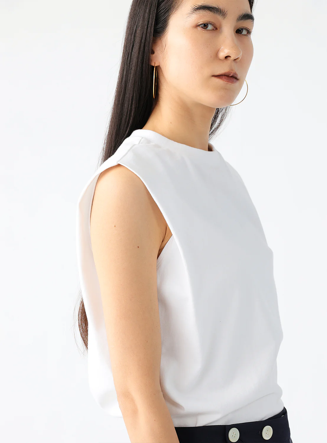 Sleeveless T-Shirt