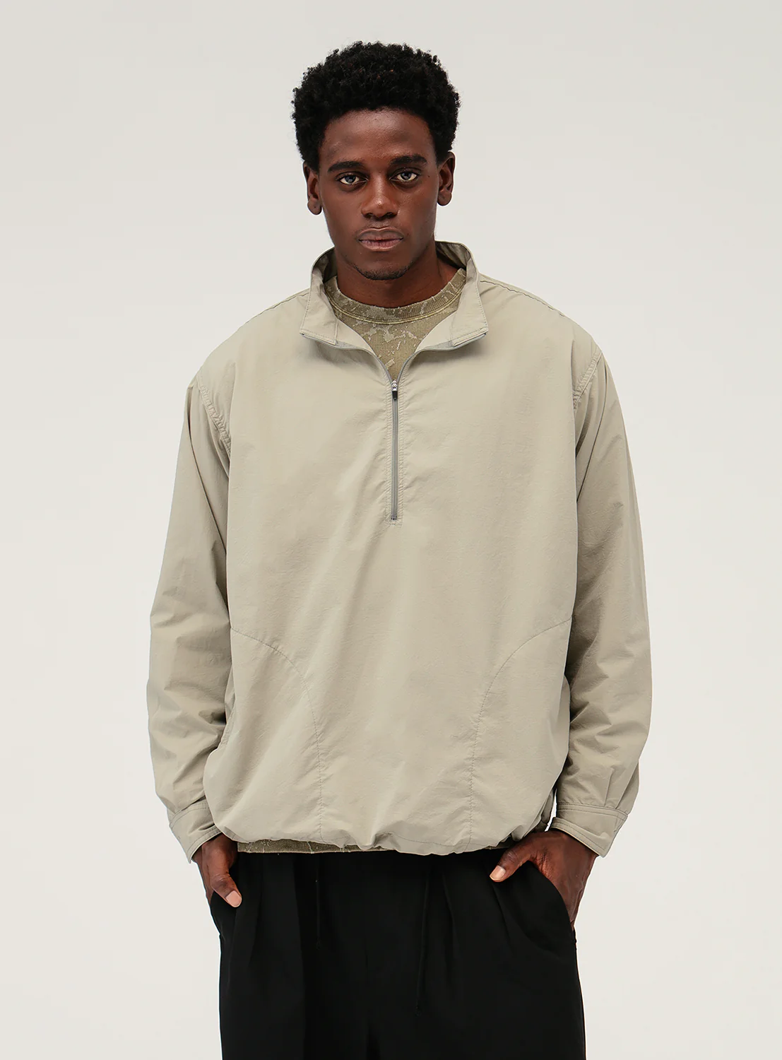 Water-Repellent Pullover Shirt