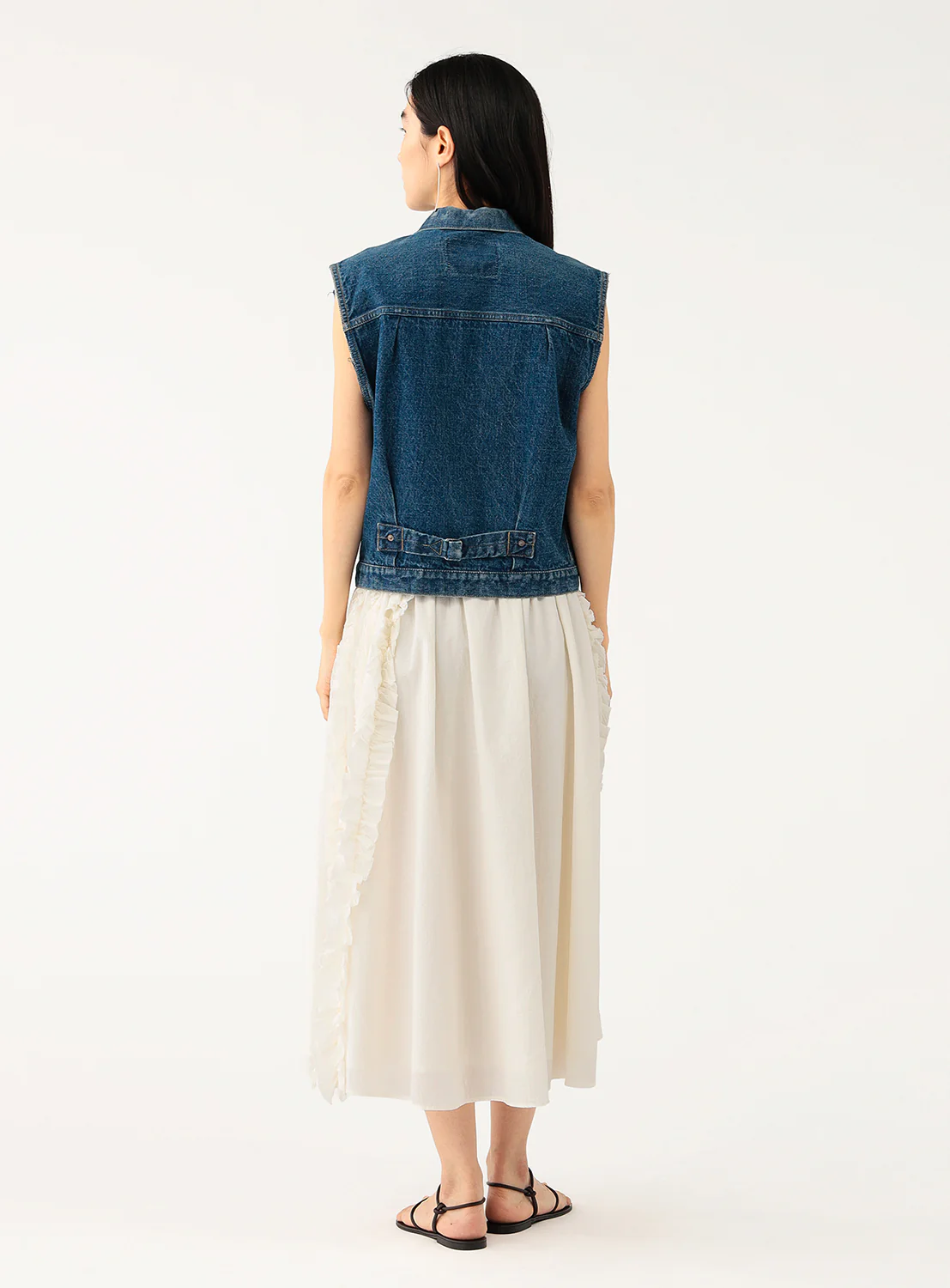 Dobby Ruffle Skirt