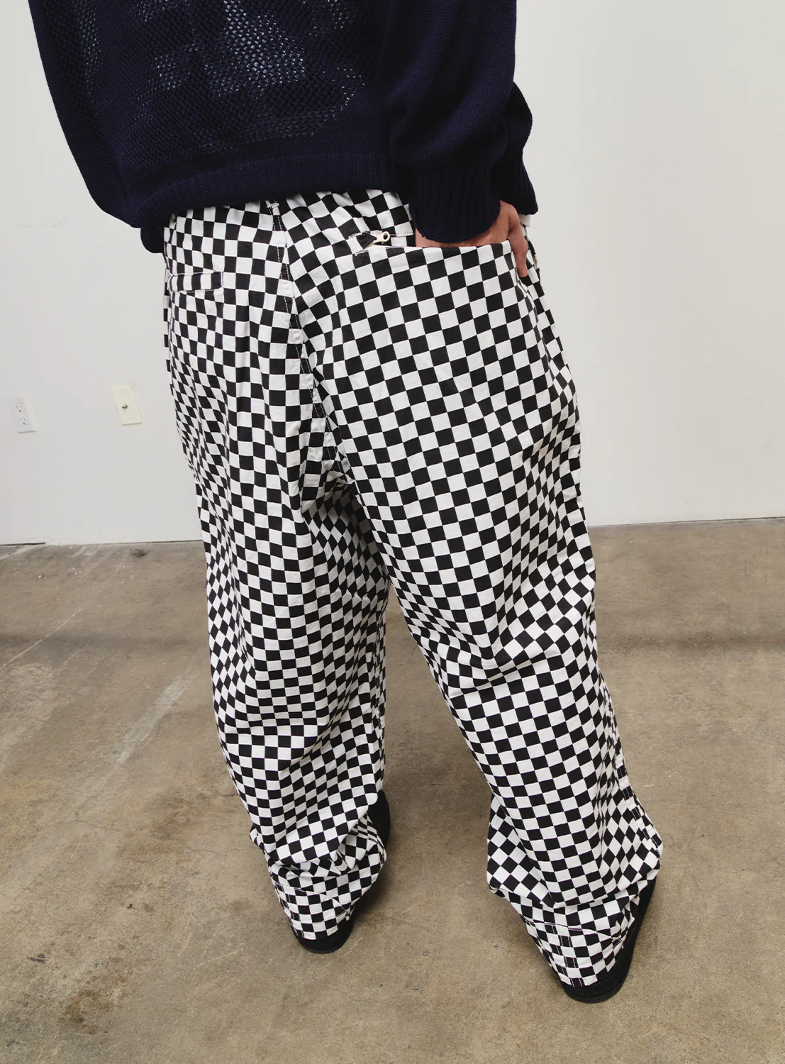 V4N5 Pants