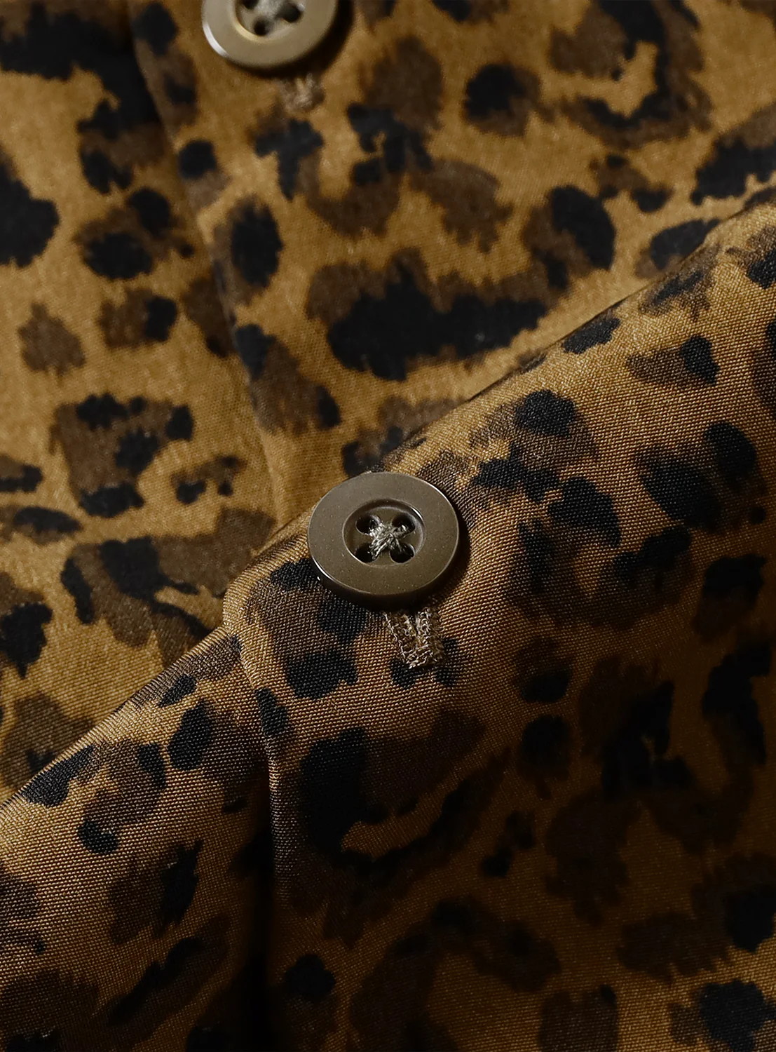 Animal Print Cut-Off Open Collar Shirt