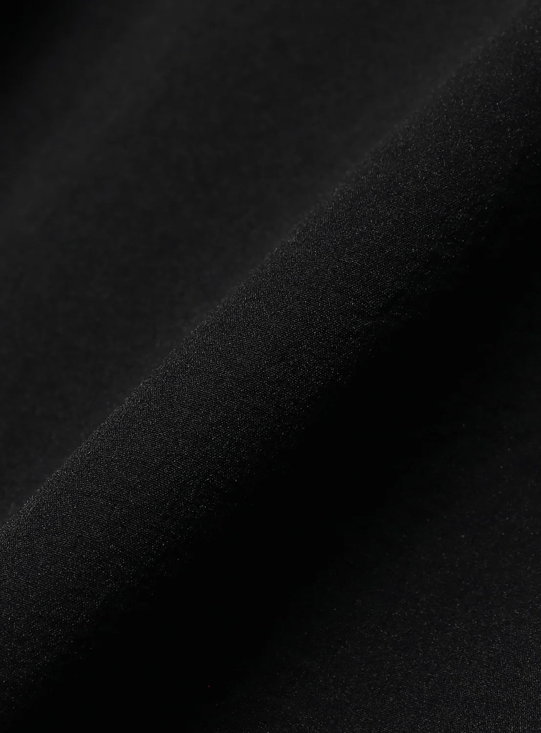 Water-Repellent Pullover Shirt
