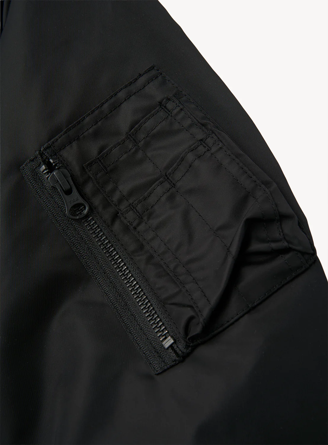 Relaxed Fit Ma-1